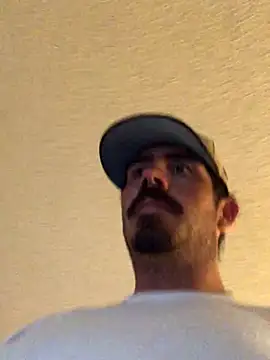 hoociedaddy24 online show from December 2025 01:09:02 PM