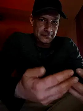 ChicoloXXX online show from May 2026 10:27:01 PM