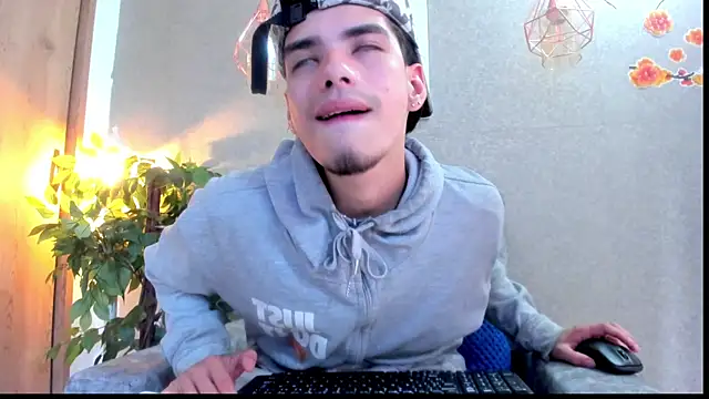 Axelwiliams online show from October 2025 06:27:01 PM