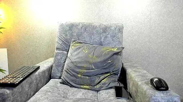 Axelwiliams online show from October 2025 04:37:01 AM