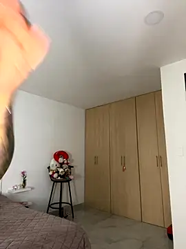 Zoe riivas online show from October 2025 10:32:02 PM