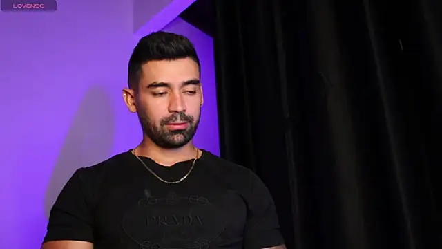 SOY MIKE online show from October 2025 01:09:01 AM