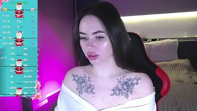 AlmaryKim online show from December 2024 06:38:01 PM