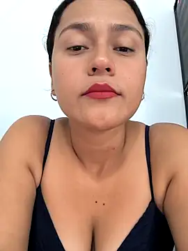 Nadia hasbun online show from October 2025 08:09:01 PM