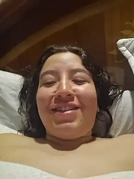 annyaparis online show from November 2025 07:25:01 AM