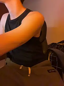 LiamMyst online show from November 2025 11:14:01 PM