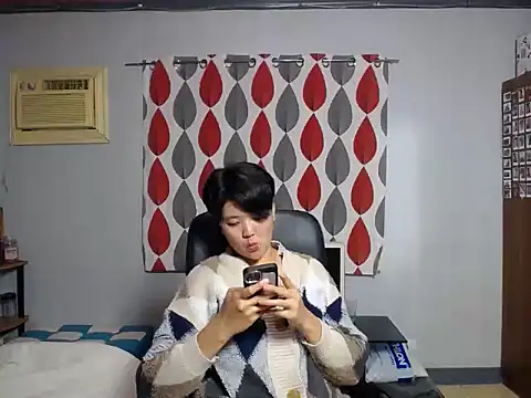 Snapshot of lady_fingertips chatting on September 2025 12:54:01 PM lady fingertips online show from September 2025 12:54:01 PM