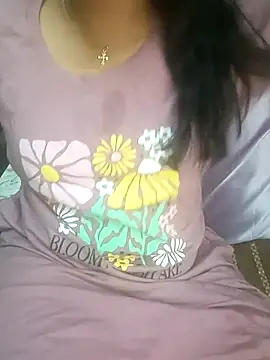 Snapshot of tamil_thaara03 chatting on February 2026 05:19:02 PM tamil thaara03 online show from February 2026 05:19:02 PM