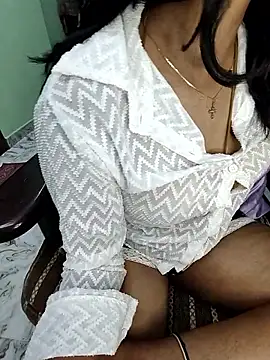 Snapshot of tamil_thaara03 chatting on February 2026 09:46:01 PM tamil thaara03 online show from February 2026 09:46:01 PM