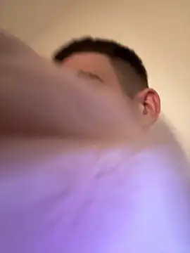 BeZpEcHaL online show from April 2026 07:22:01 PM