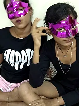 Unique girls90 online show from November 2025 06:17:01 PM