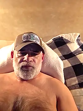 DeeBestEver online show from December 2025 02:44:01 PM