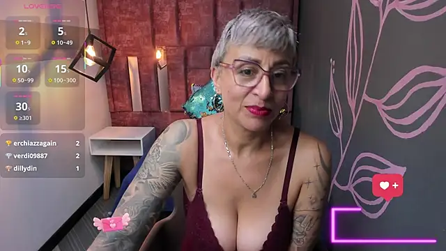 Charlotte  Gray online show from January 2026 04:39:02 AM