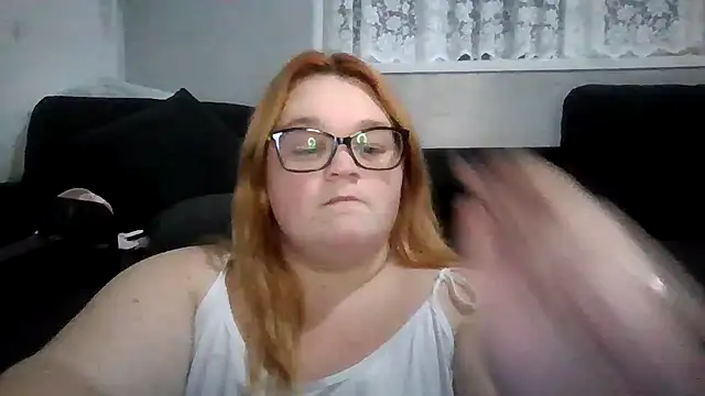 Curvy-AmyX online show from October 2025 01:05:02 AM