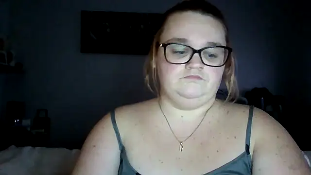 Curvy-AmyX online show from October 2025 07:47:01 PM