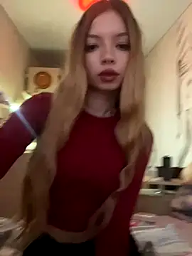  Siennaaa  online show from October 2025 02:39:01 PM