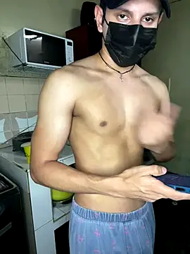 oppaboy online show from November 2025 01:44:01 PM