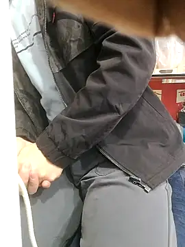 chougegg0214 online show from October 2025 01:20:02 AM