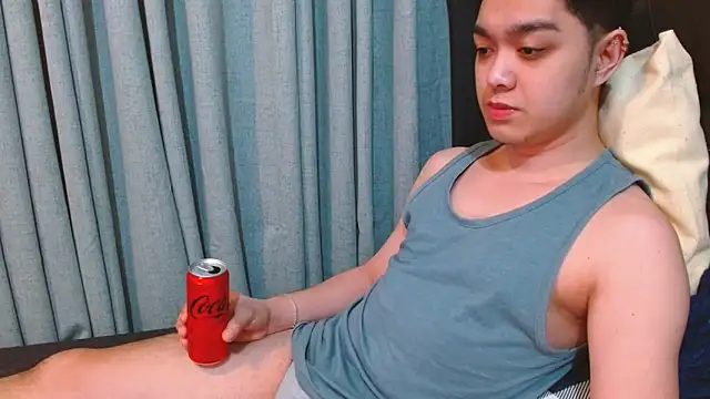 JayKarLo online show from December 2025 10:46:02 AM