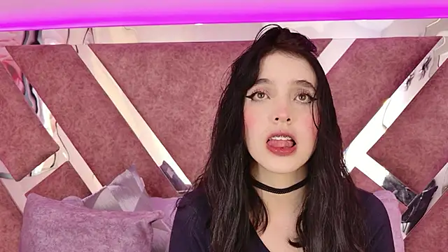 MeganR  online show from March 2026 07:29:01 PM