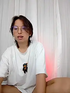 Klaret Toy online show from March 2026 10:28:01 PM