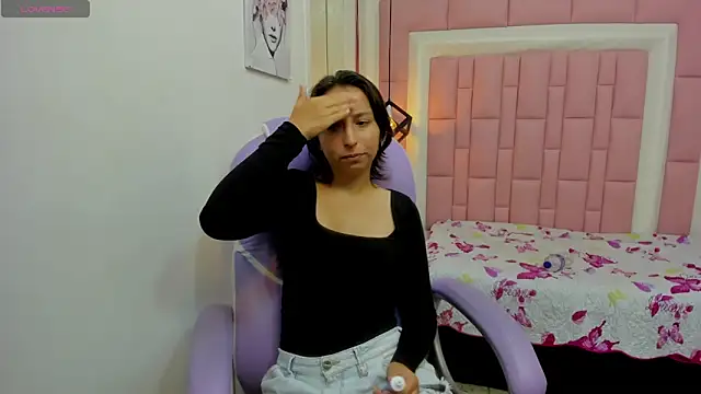 Klaret Toy online show from March 2026 09:09:02 PM