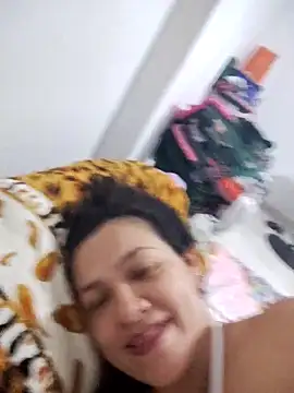 LindaSalo33 online show from November 2025 04:57:02 AM