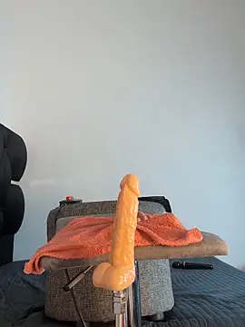 MerliaSsomer online show from October 2025 01:17:02 AM