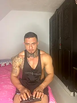 ZEUS-KING online show from October 2025 05:22:02 PM