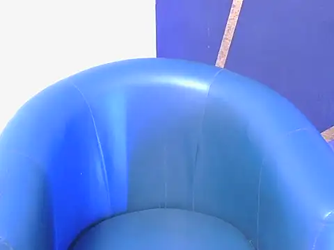 shiny-krisha online show from October 2025 06:03:01 AM