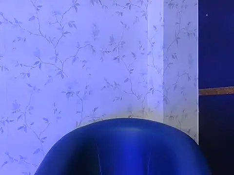 shiny-krisha online show from October 2025 04:35:02 AM