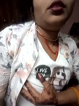 Neelam-baby1 online show from February 2026 04:21:02 PM