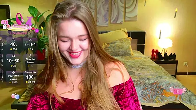 EmilyWhispers online show from November 2025 08:12:01 PM