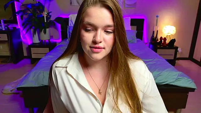EmilyWhispers online show from April 2026 08:57:02 PM