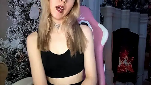 Jerrieberry online show from December 2025 01:38:02 PM