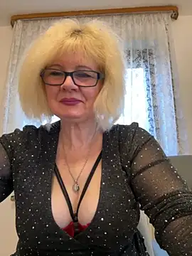 BoloshkaBlonda online show from November 2025 06:52:01 AM