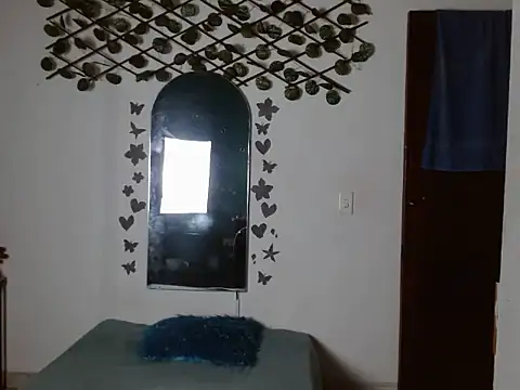 Ebony luna online show from December 2025 07:44:01 PM