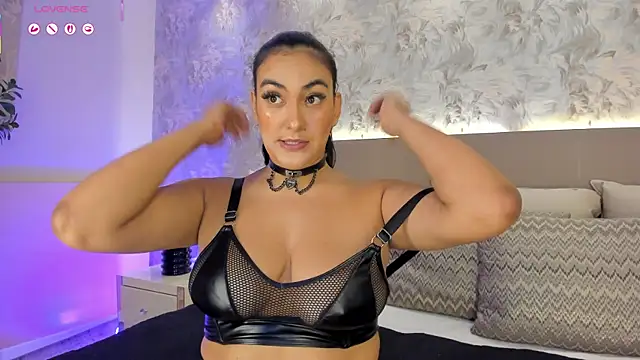 saraycollins online show from December 2025 11:05:01 AM