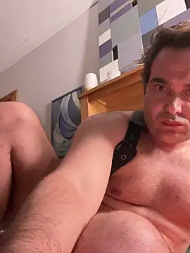 Snapshot of GymBoy83 chatting on October 2025 10:44:02 AM GymBoy83 online show from October 2025 10:44:02 AM