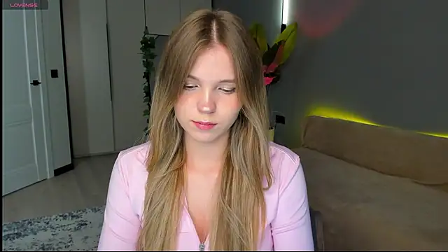 linakorvin online show from April 2026 01:05:01 PM