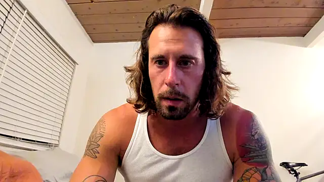 Snapshot of iamtarzan91 chatting on October 2025 03:42:02 AM iamtarzan91 online show from October 2025 03:42:02 AM