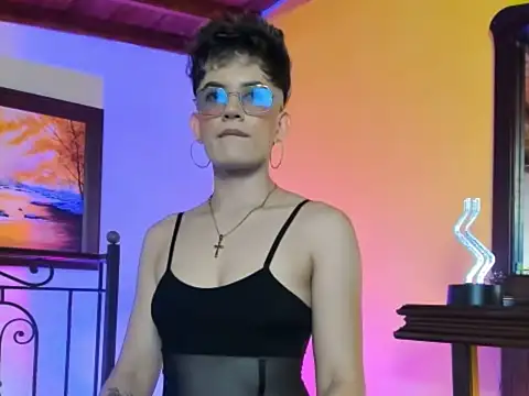 Zulyhenao online show from October 2025 01:15:02 AM