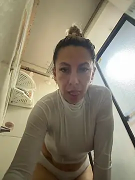 GisellTorres36 online show from October 2025 05:35:01 PM