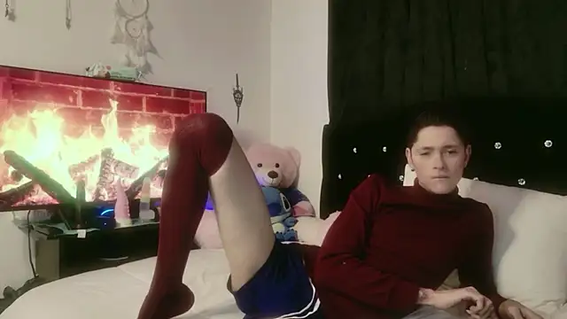 Tyler cat online show from October 2025 11:14:02 AM