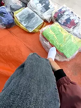 Lili 2love online show from November 2025 01:39:01 AM