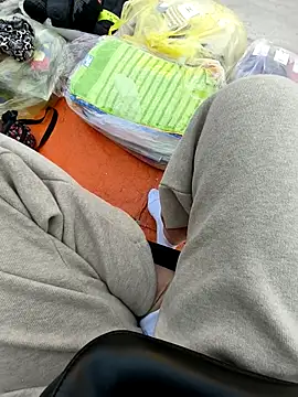 Lili 2love online show from January 2026 01:22:02 AM