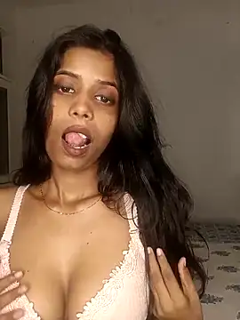 zoya your online show from October 2025 02:48:01 PM