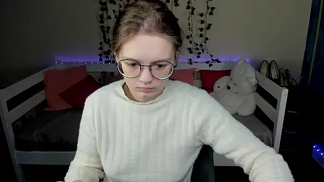 shy elina01 online show from October 2025 10:26:01 AM