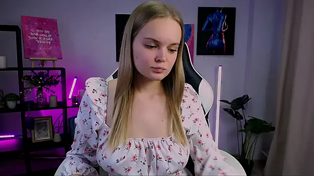 MargoBlonde online show from November 2025 02:49:02 PM