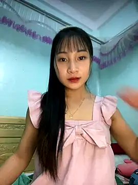 banlinh004 online show from November 2025 05:52:02 AM